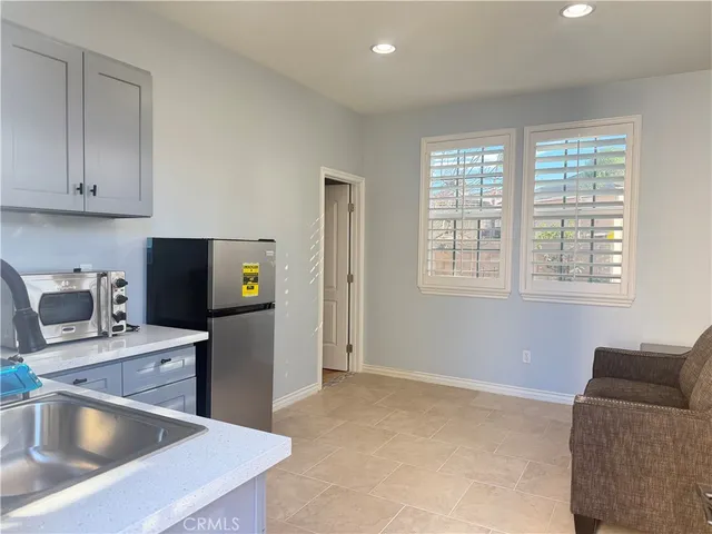 $1,800 | 8229 Honey Brook Court, Eastvale, CA 92880