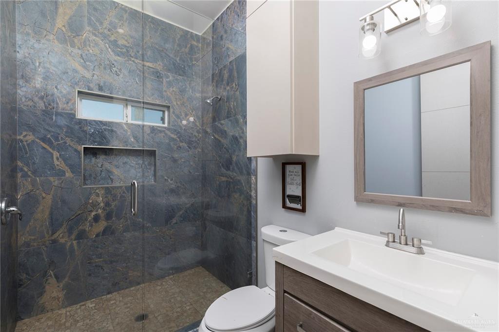 39016 Mile 4 Road Penitas, TX 78576 - Photo 13 of 26