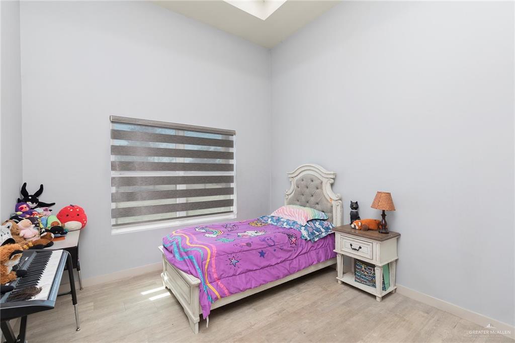 39016 Mile 4 Road Penitas, TX 78576 - Photo 10 of 26