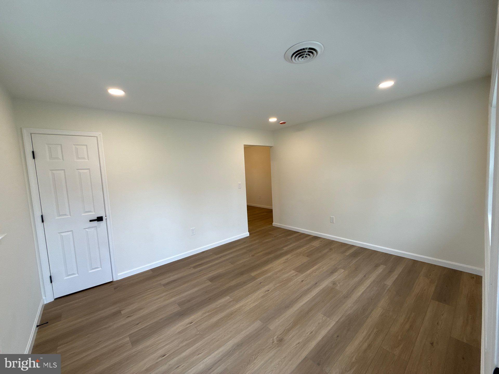 8475 Byrd Road Pasadena, MD 21122 - Photo 4 of 4