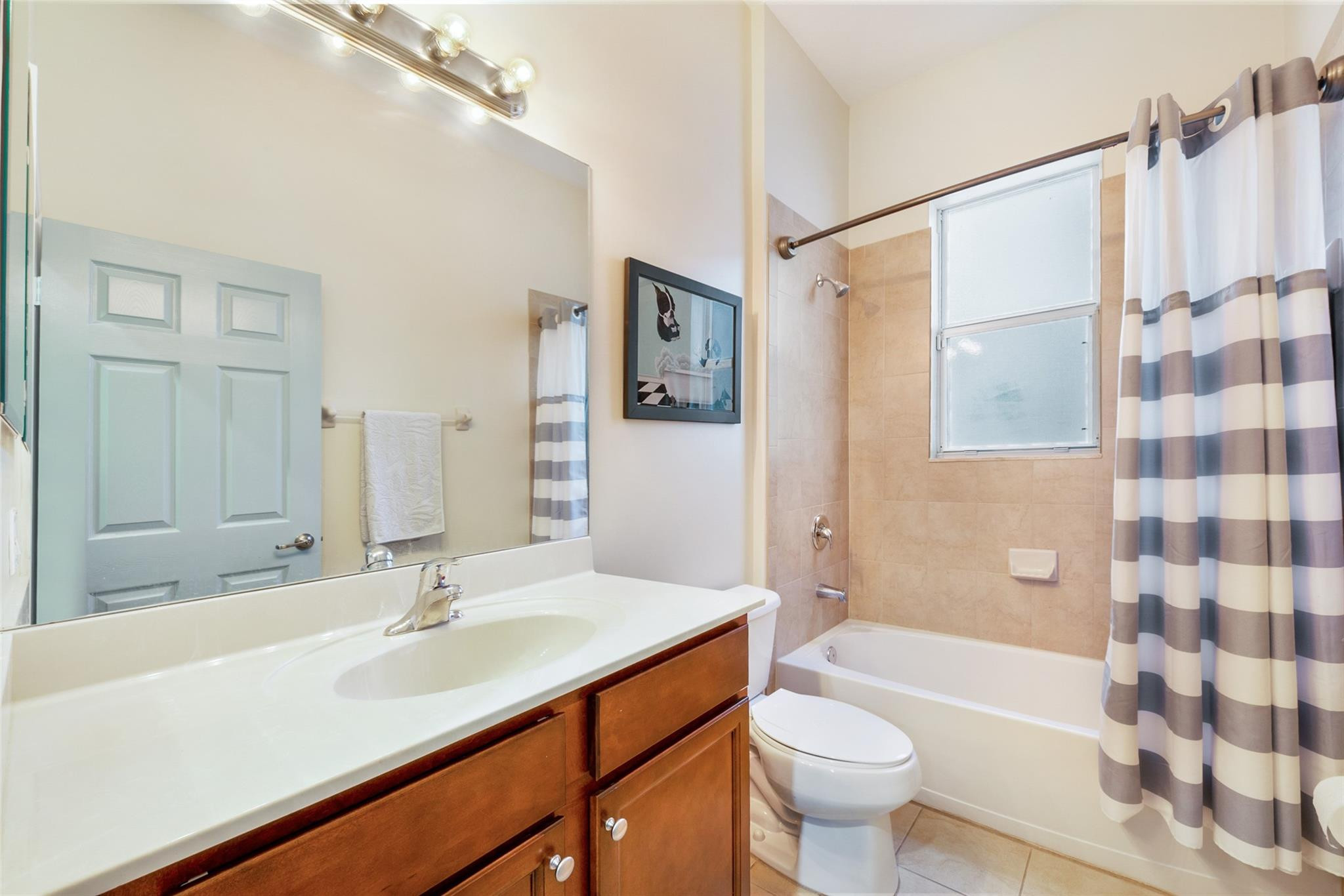9013 Southwest 170th Place Miami, FL 33196 - Photo 5 of 16 Photo 5