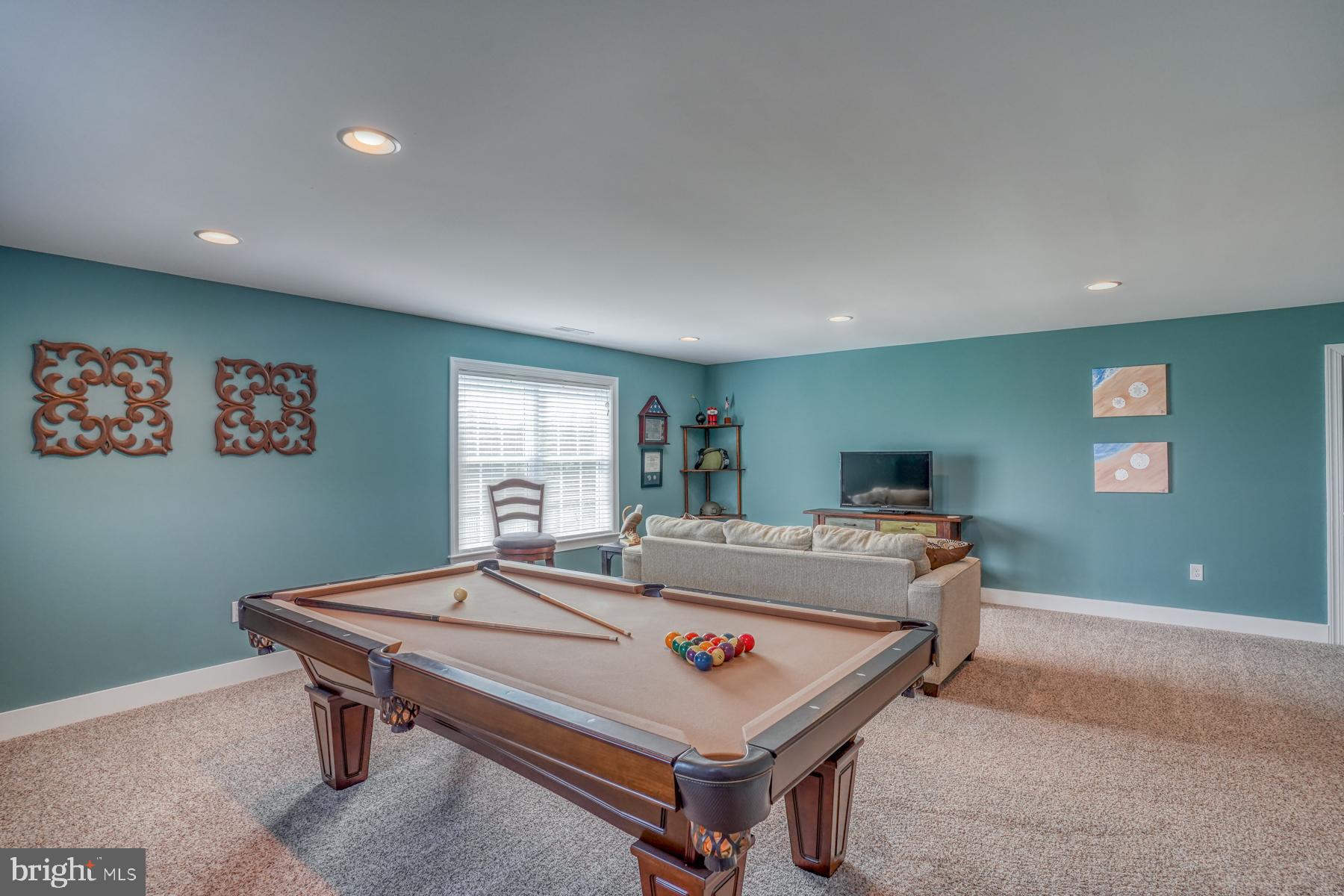 30450 Half Shell Road Milton, DE 19968 - Photo 27 of 73 Large family room