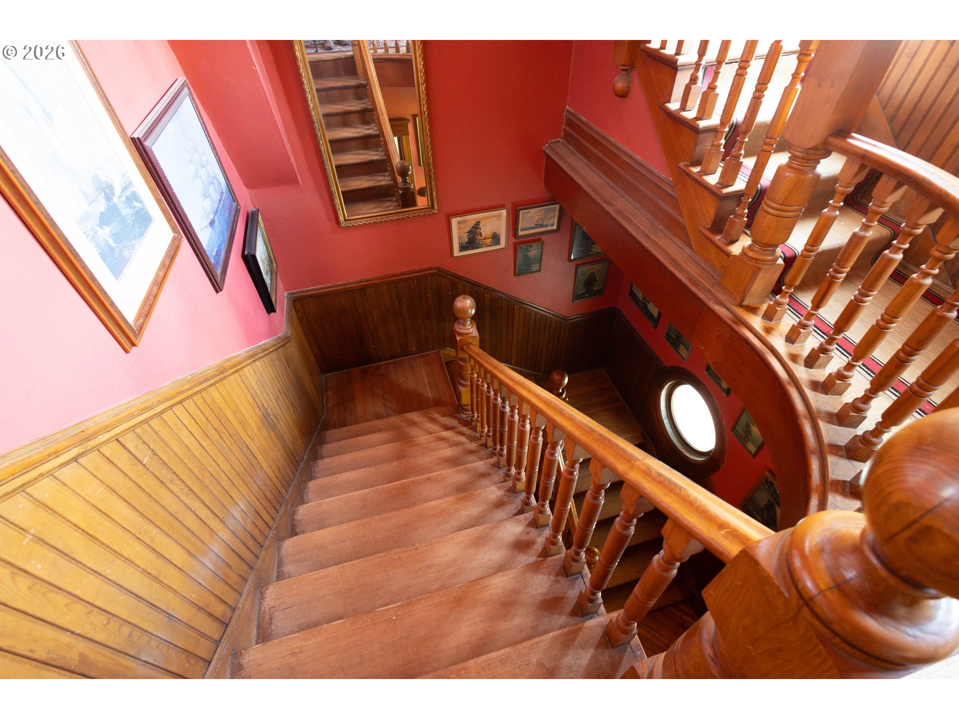 464 North Main Street Union, OR 97883 - Photo 33 of 45 Staircase
