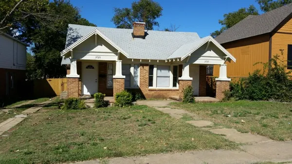 $1,000 | 3725 Avenue K, Fort Worth, TX 76105