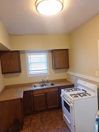 $1,000 | 3725 Avenue K, Fort Worth, TX 76105