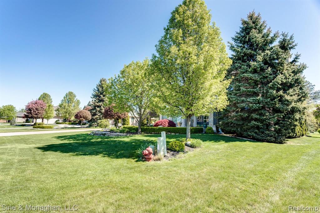 16 Old Course Road St. Clair, MI 48079 - Photo 15 of 92