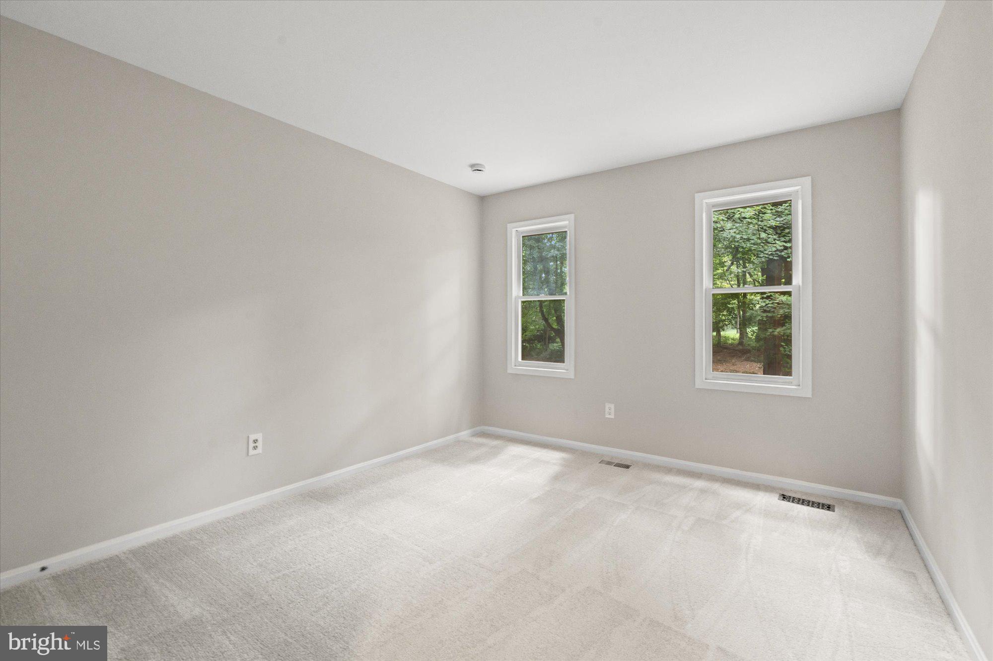10100 Lawyers Road Vienna, VA 22181 - Photo 34 of 41 Bedroom #3 New Carpet