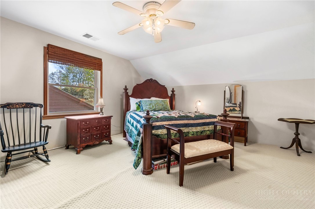 143 Lena Way Jefferson, NC 28640 - Photo 12 of 38