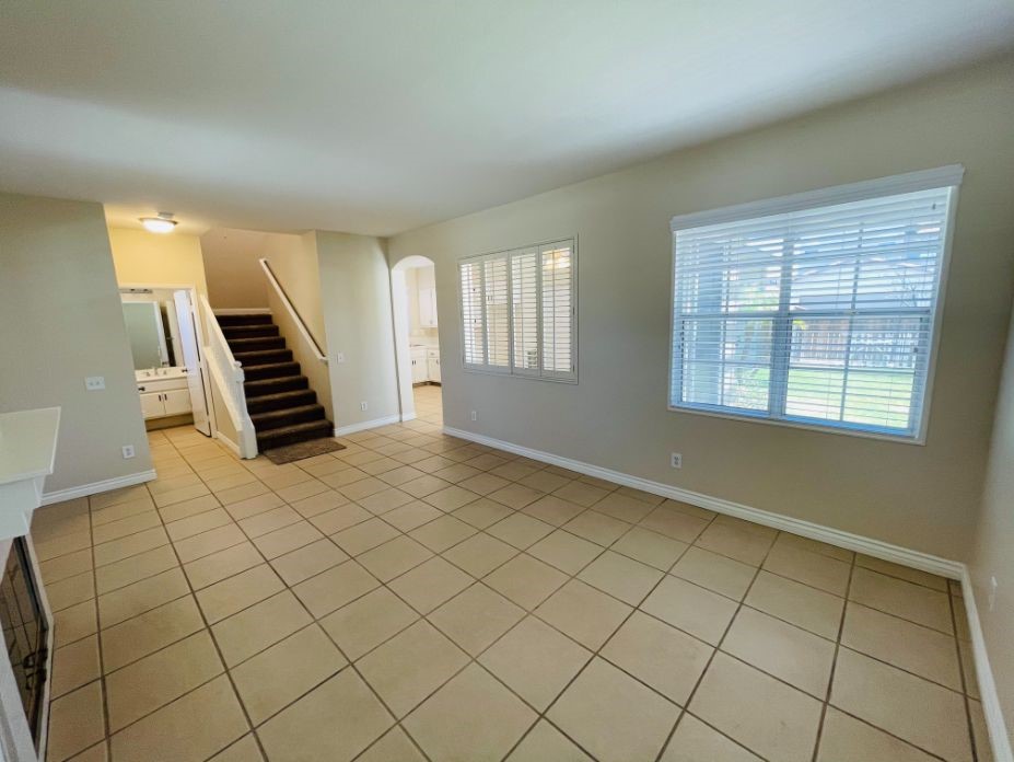 39528 June Road Temecula, CA 92591 - Photo 4 of 38