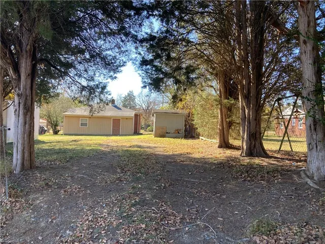 $173,000 | 326 Washburn Street, Lexington, NC 27292