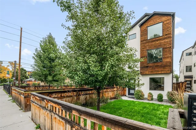 a balcony with an outdoor space