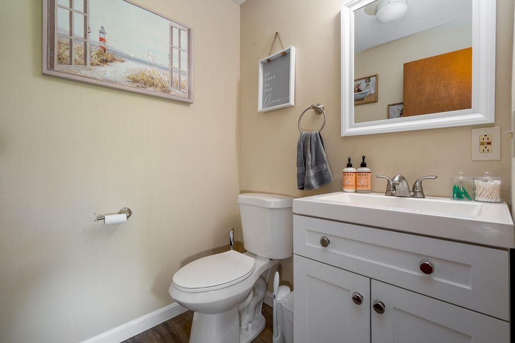1 Bayview Terrace Road, Unit I Hooksett, NH 03106 - Photo 3 of 30