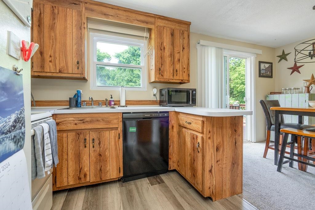 1 Bayview Terrace Road, Unit I Hooksett, NH 03106 - Photo 4 of 30