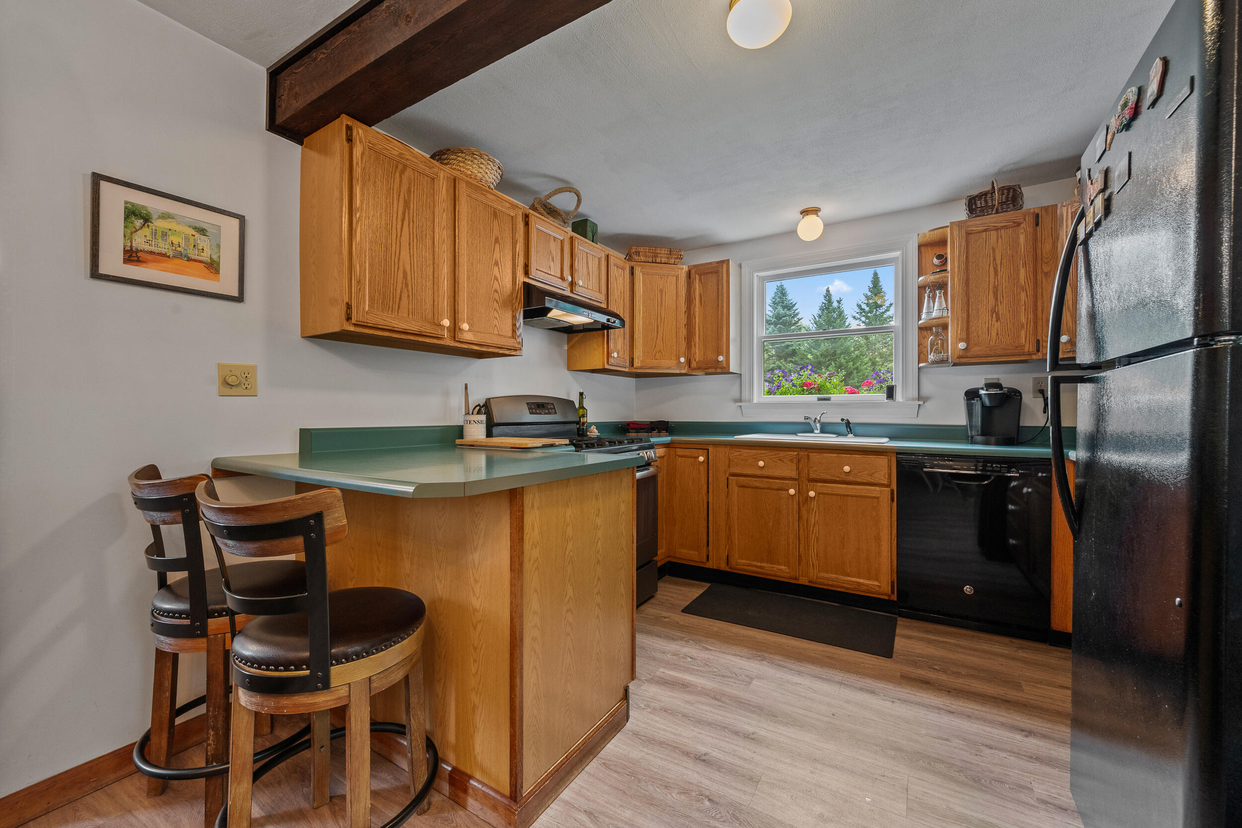 31 Franklin Street Oquossoc, ME 04964 - Photo 3 of 42 Country Kitchen