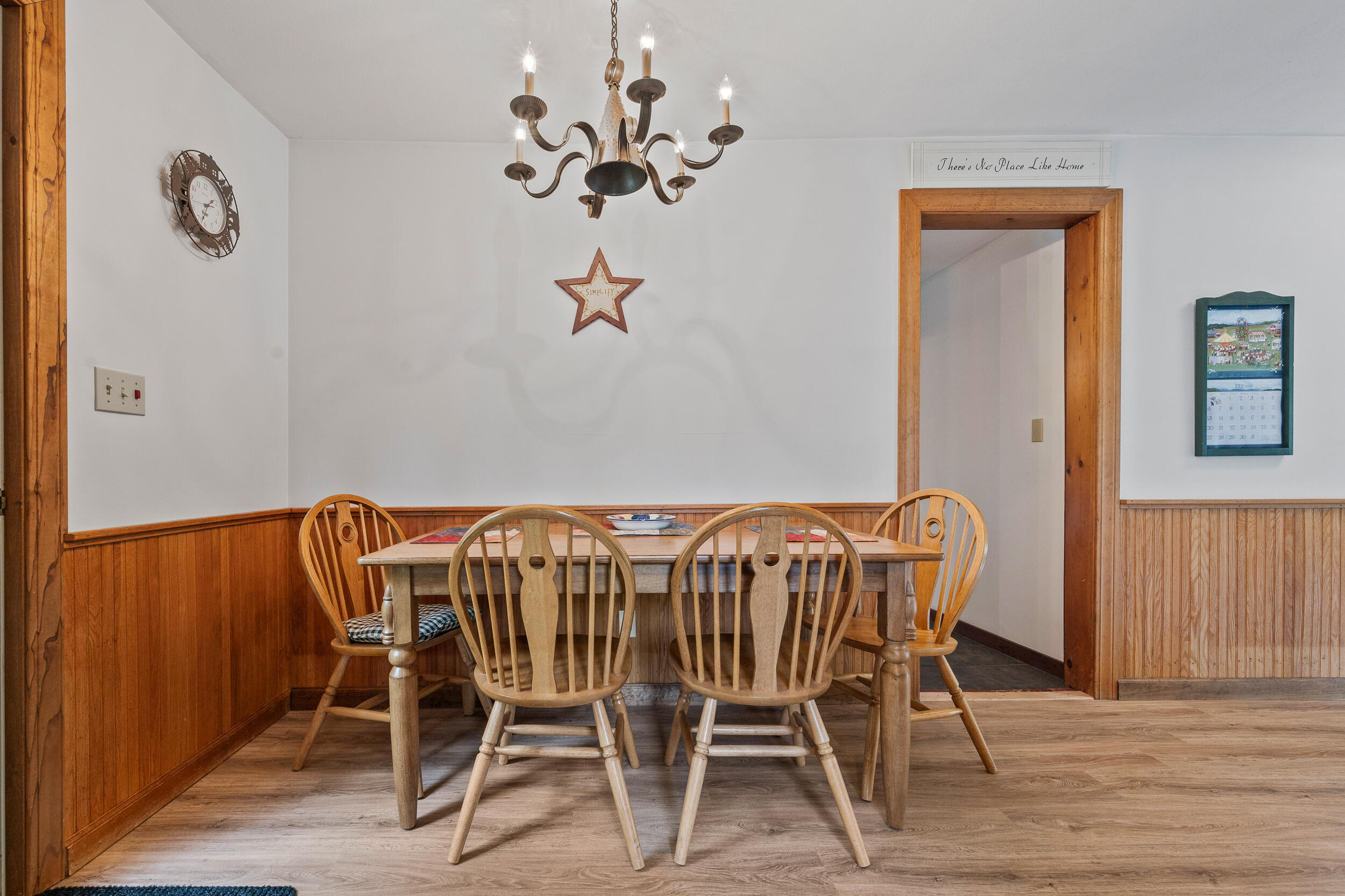 31 Franklin Street Oquossoc, ME 04964 - Photo 4 of 42 Dining Area