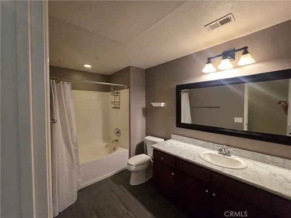 $2,595 | 22681 Oak Grove, Unit 326, Aliso Viejo, CA 92656
