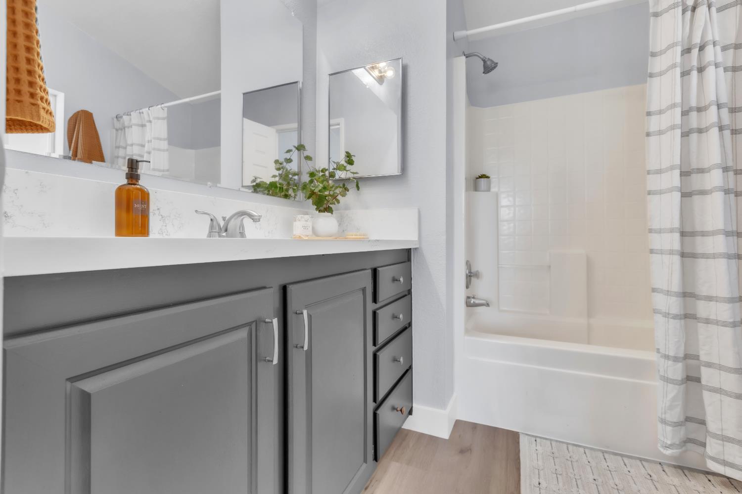 103 Winder Road Colfax, CA 95713 - Photo 14 of 25 Updated master bathroom.