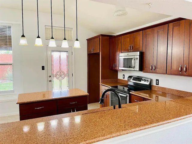 $2,195 | 4829 Fox Ridge Lane, McKinney, TX 75071