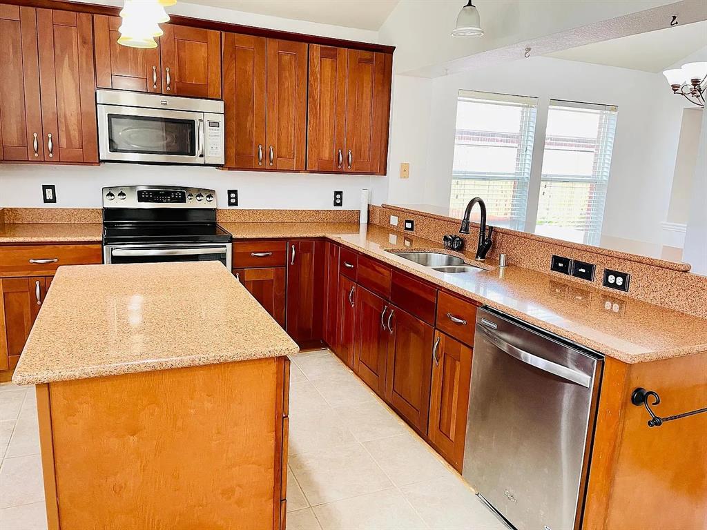 4829 Fox Ridge Lane McKinney, TX 75071 - Photo 11 of 15