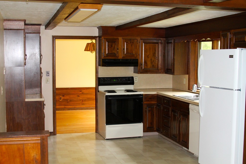44 Streeter Road Paxton, MA 01612 - Photo 5 of 30 Gallery Image 5