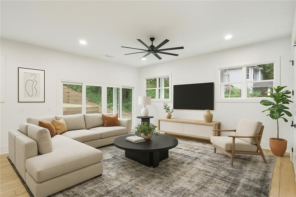 2082 Lyle Avenue College Park, GA 30337 - Photo 8 of 18