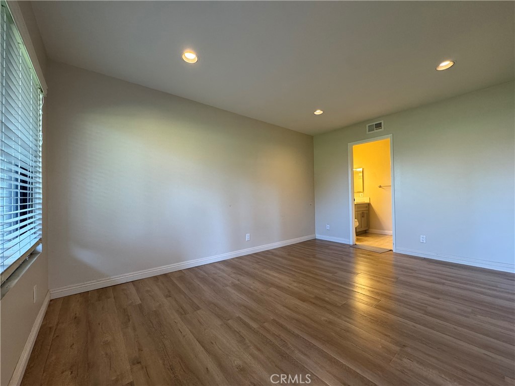 4 Flores Irvine, CA 92612 - Photo 18 of 30