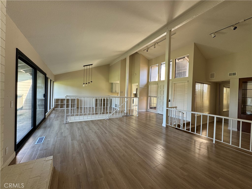 4 Flores Irvine, CA 92612 - Photo 6 of 30