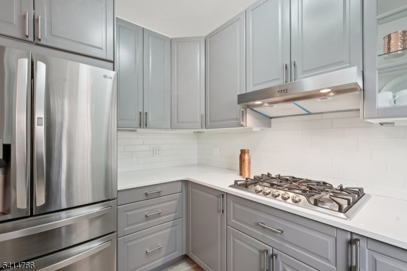 10 Crestmont Road, Unit 1A Montclair, NJ 07042 - Photo 17 of 29