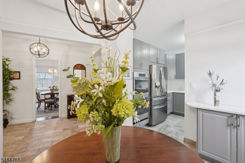 10 Crestmont Road, Unit 1A Montclair, NJ 07042 - Photo 3 of 29