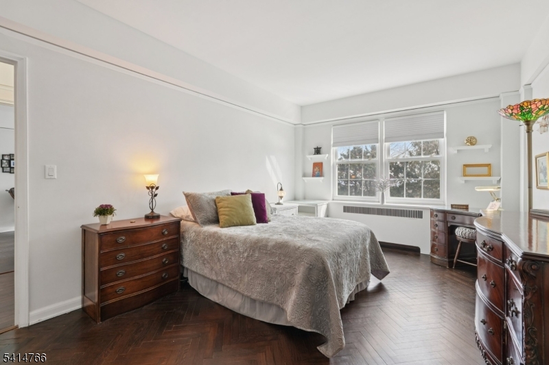 10 Crestmont Road, Unit 1A Montclair, NJ 07042 - Photo 5 of 29