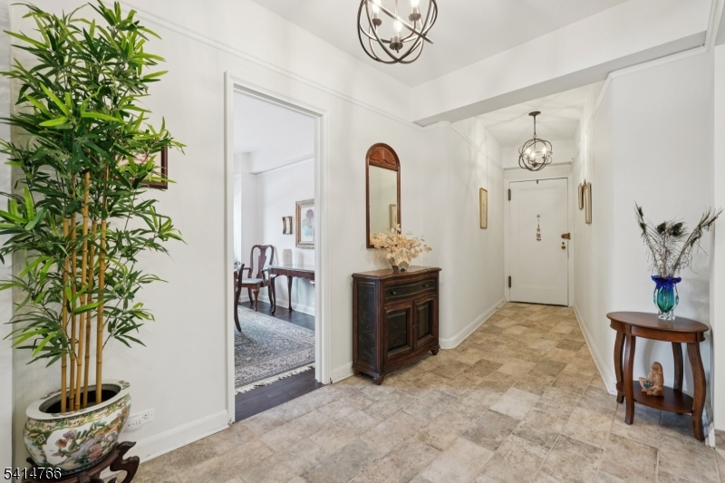 10 Crestmont Road, Unit 1A Montclair, NJ 07042 - Photo 7 of 29