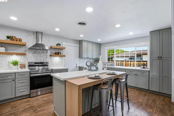 $525,000 | 2904 Balboa Drive, Tracy, CA 95376