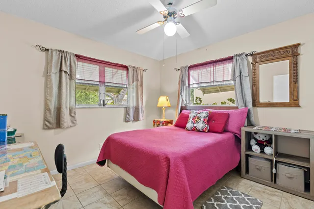 $265,900 | 1500 Northwest 70th Lane, Margate, FL 33063