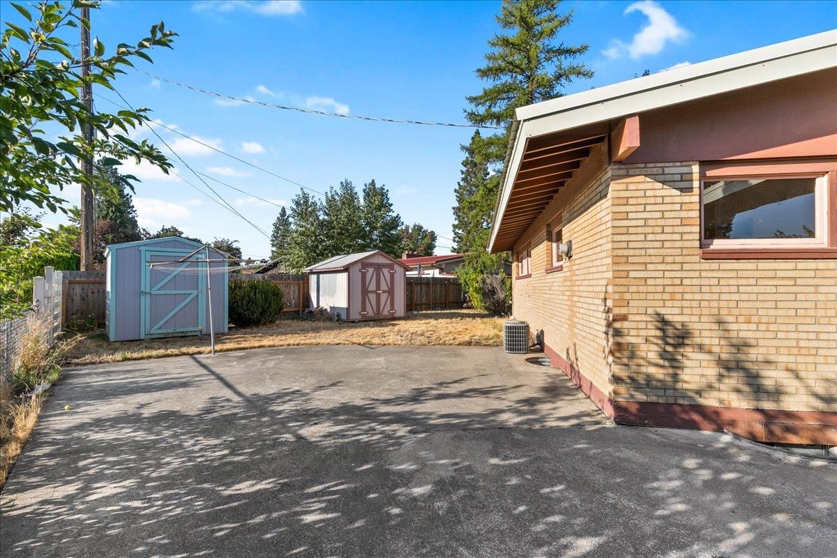 6908 North Post Street Spokane, WA 99208 - Photo 19 of 22 Gallery Image 19