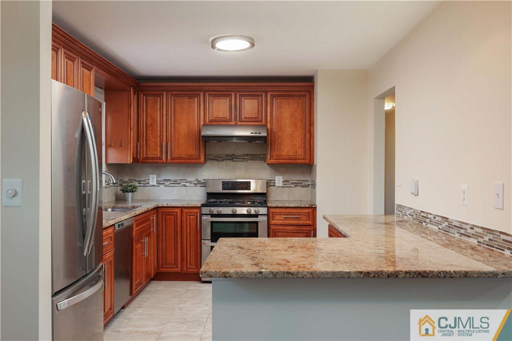 10 University Road East Brunswick, NJ 08816 - Photo 6 of 28 Gallery Image 6