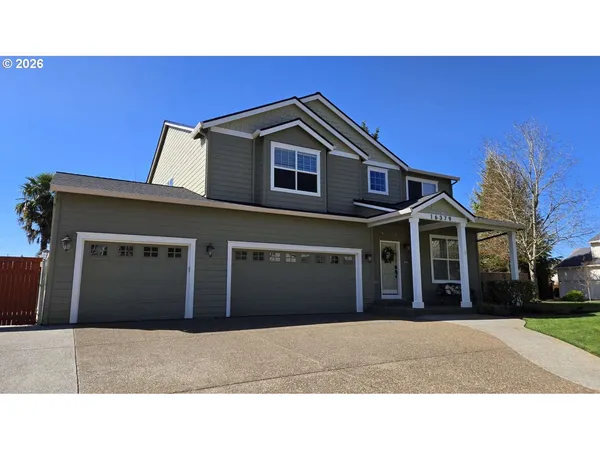 $725,000 | 16379 Trail View Drive, Oregon City, OR 97045