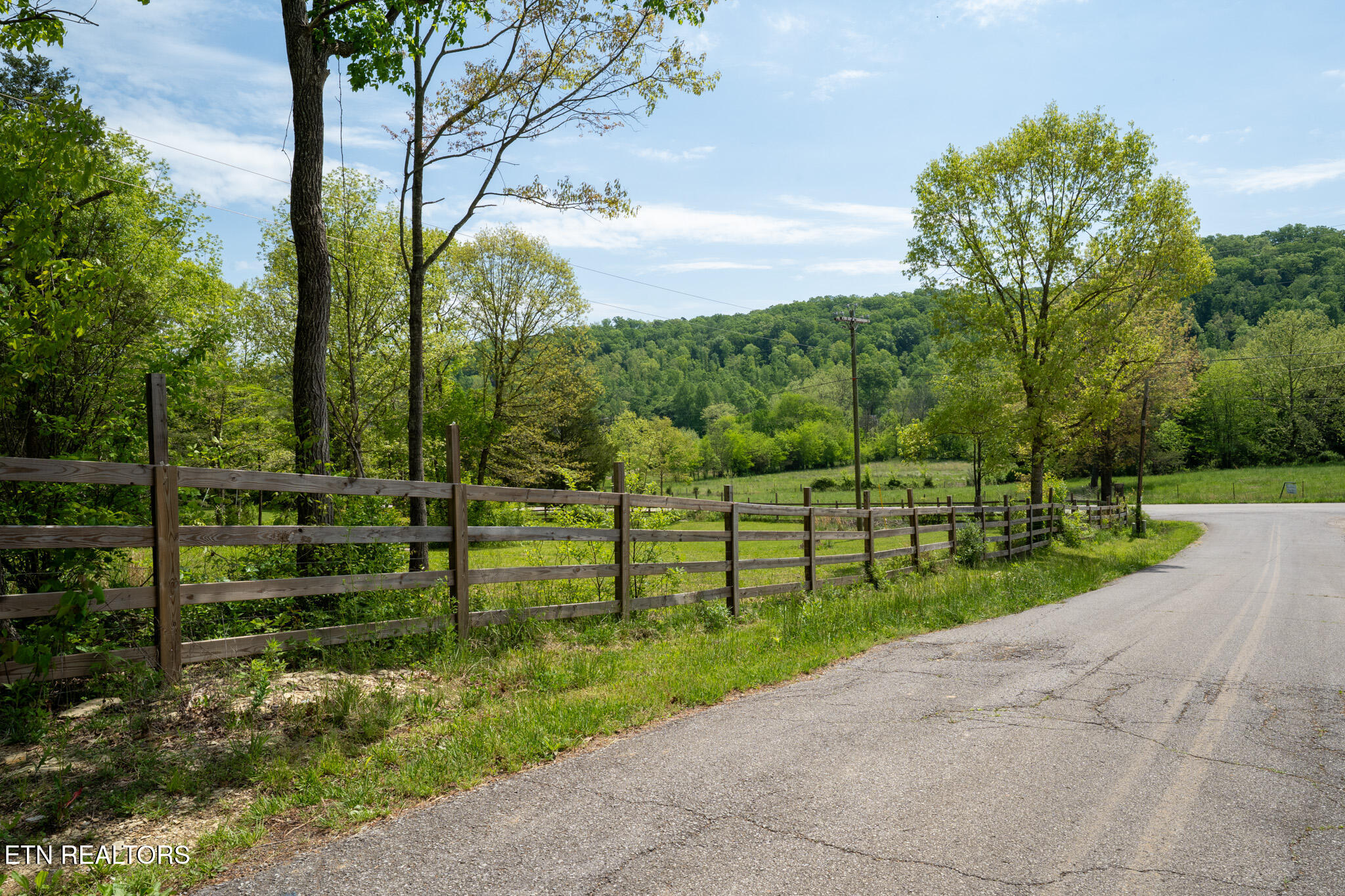 674 Paint Rock Valley Road Philadelphia, TN 37846 - Photo 3 of 27 Lot 2 in Philadelphia -03