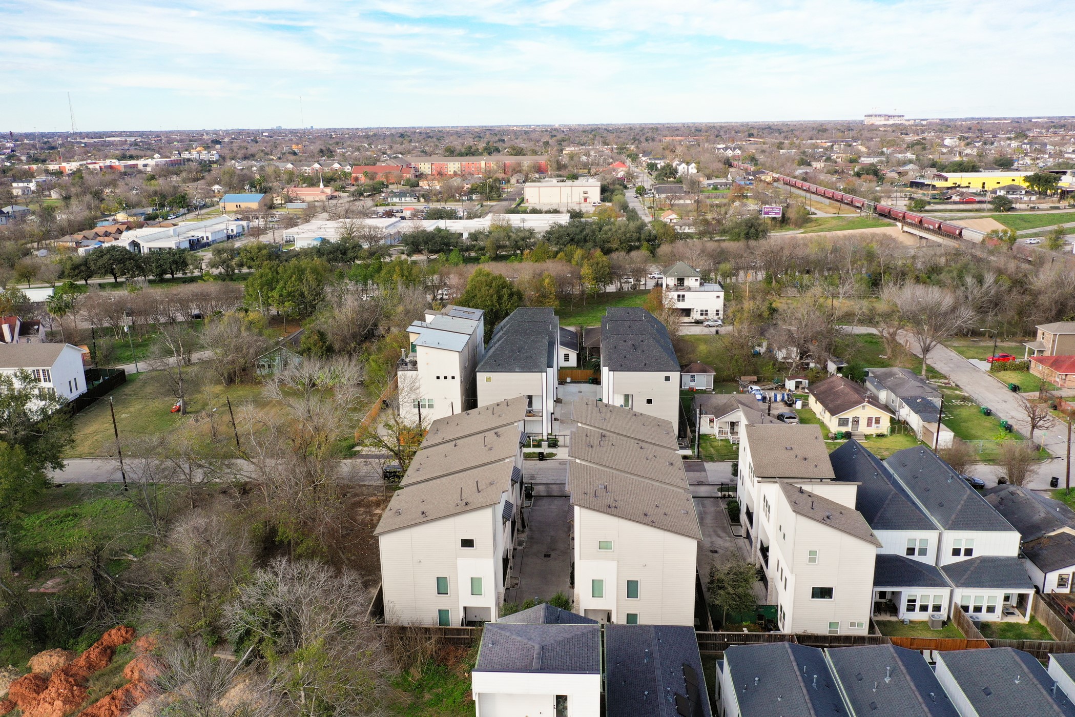 4032 Buck Street, Unit A Houston, TX 77020 - Photo 36 of 39 an aerial view of residential houses with outdoor space