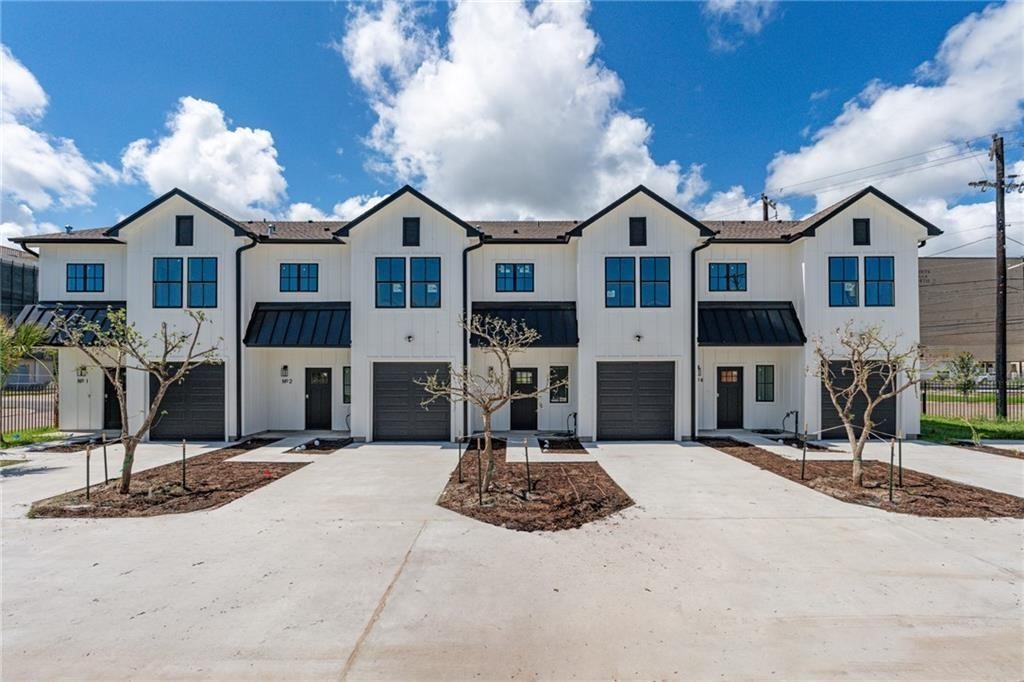 548 Cole Street, Unit 1 Corpus Christi, TX 78404 - Photo 1 of 11