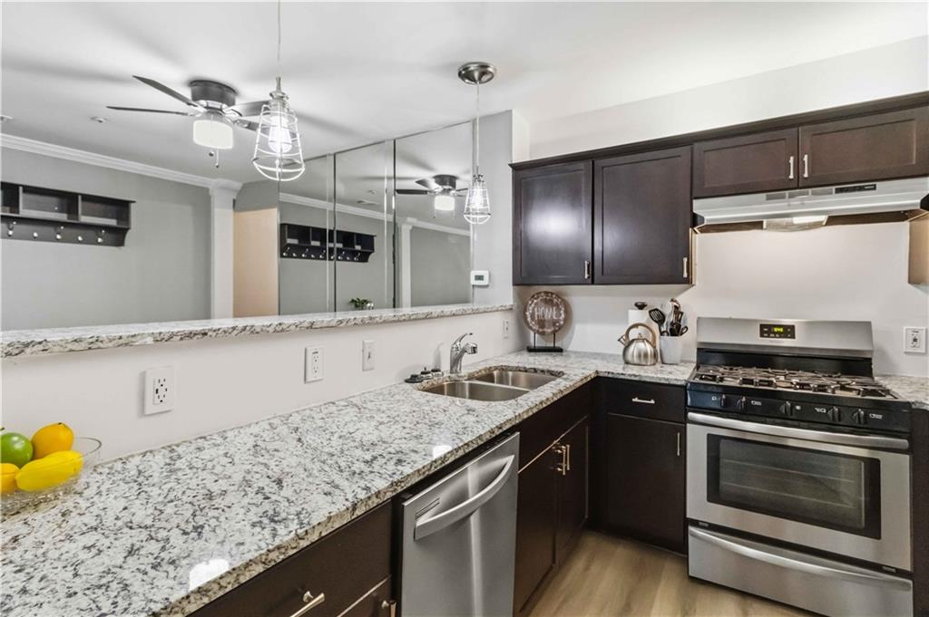 485 Sherman Way Decatur, GA 30033 - Photo 13 of 34