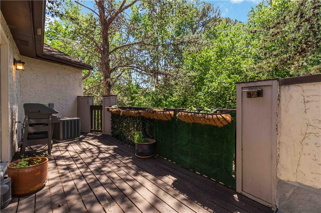 485 Sherman Way Decatur, GA 30033 - Photo 26 of 34