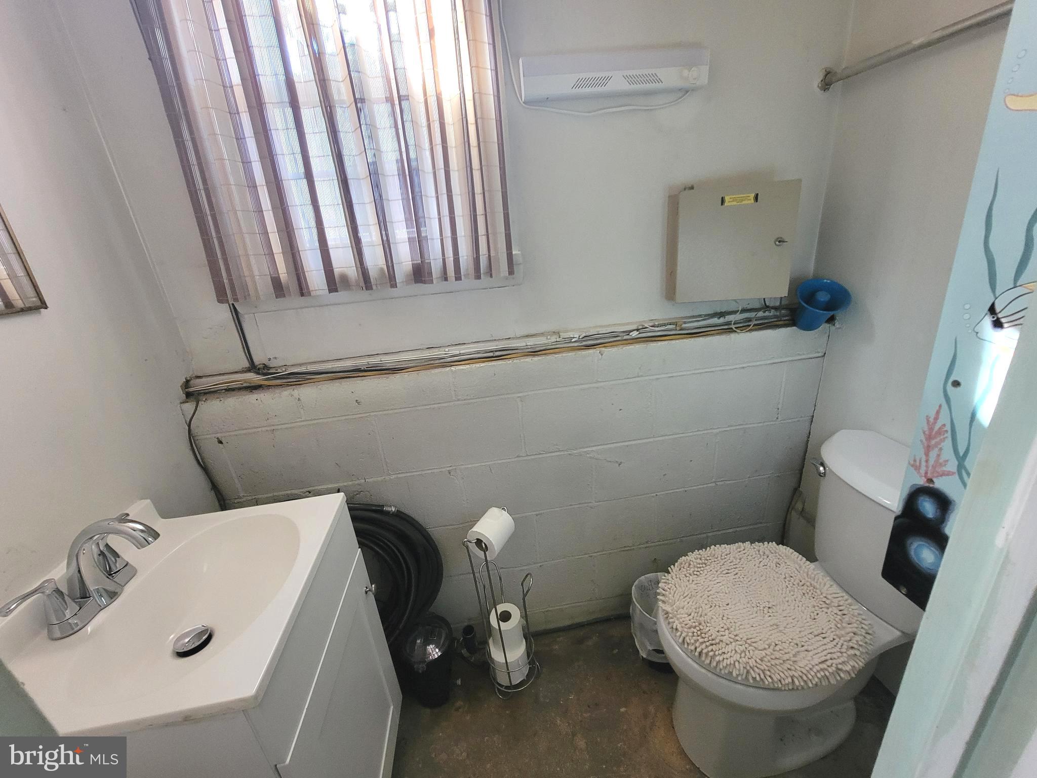 1 Bala Road Newark, DE 19713 - Photo 31 of 44 Downstairs half bath