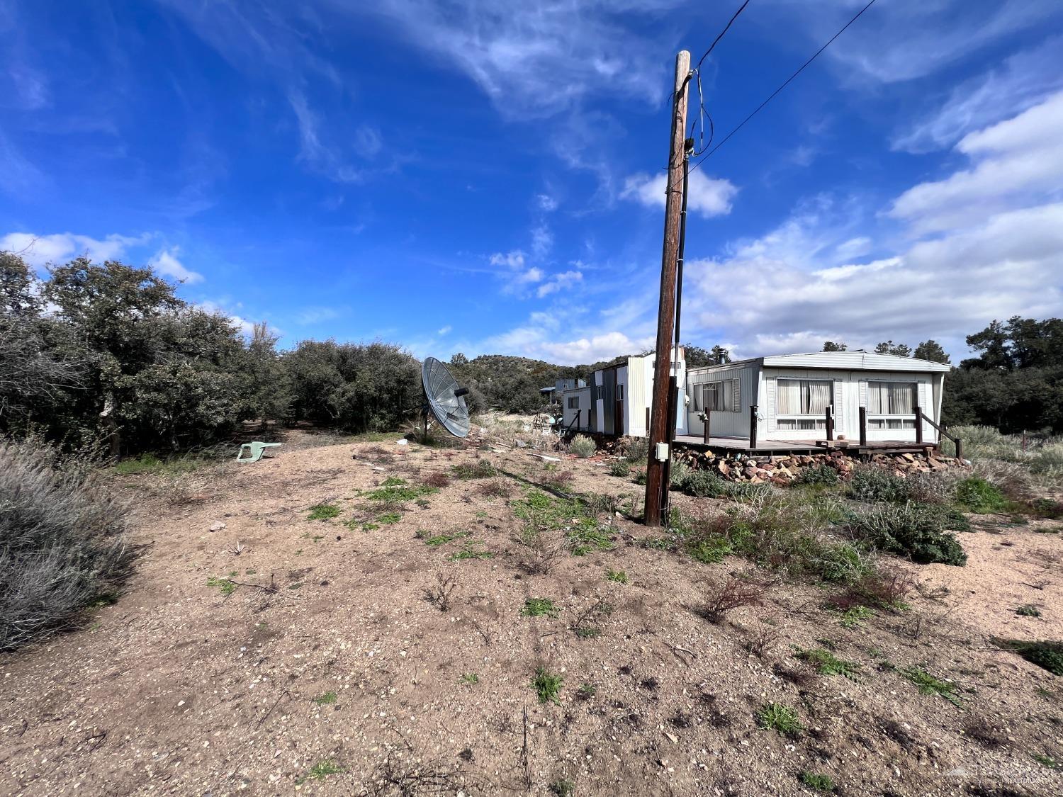 25605 Sand Canyon Road Tehachapi, CA 93561 - Photo 1 of 16 Gallery Image 1