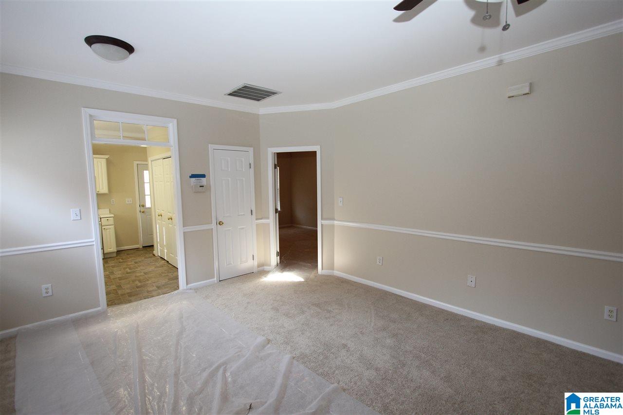 442 Cambrian Ridge Trail Pelham, AL 35124 - Photo 15 of 17