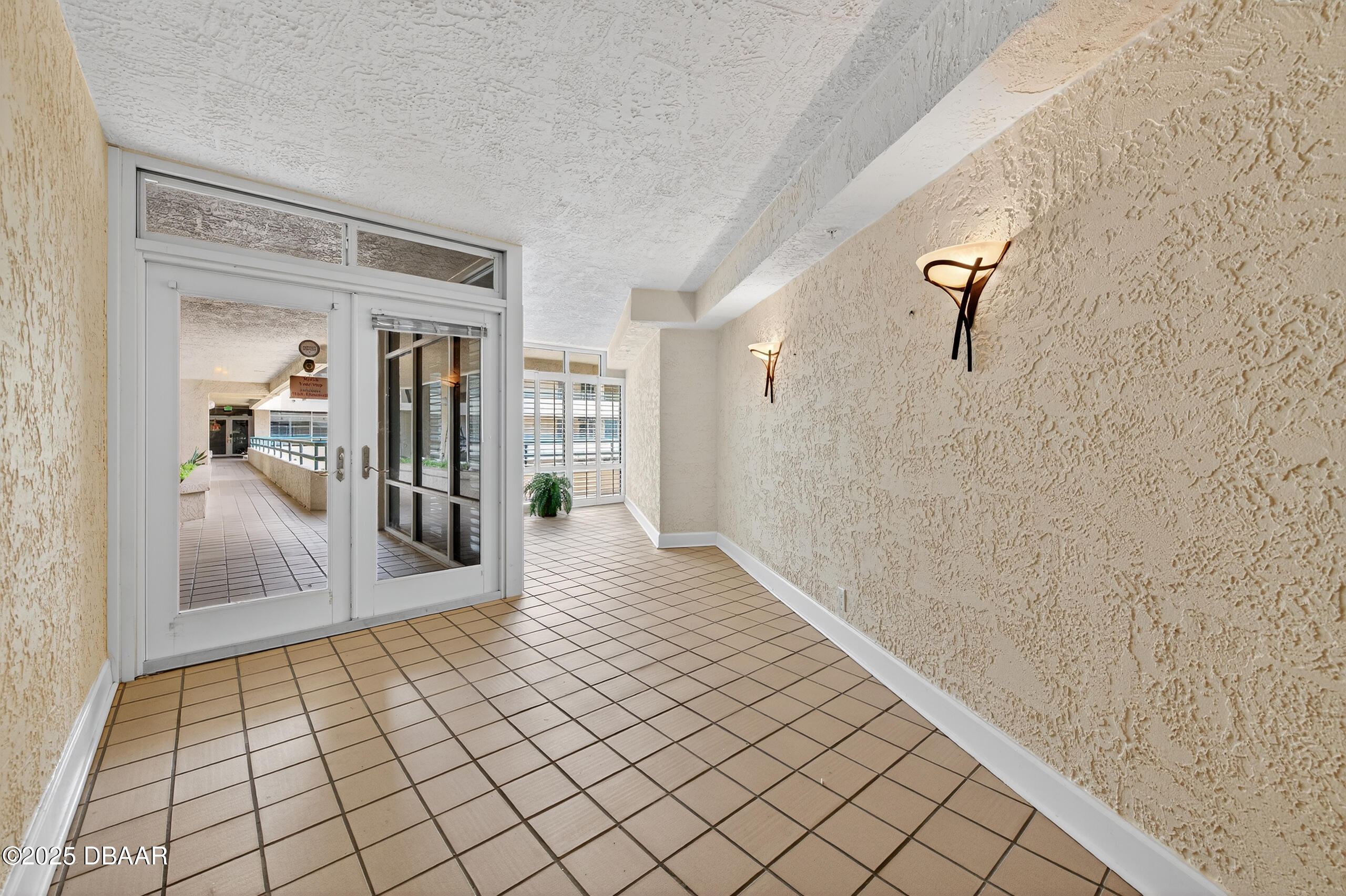 4555 South Atlantic Avenue, Unit 4603 Ponce Inlet, FL 32127 - Photo 14 of 39 a view of a hallway