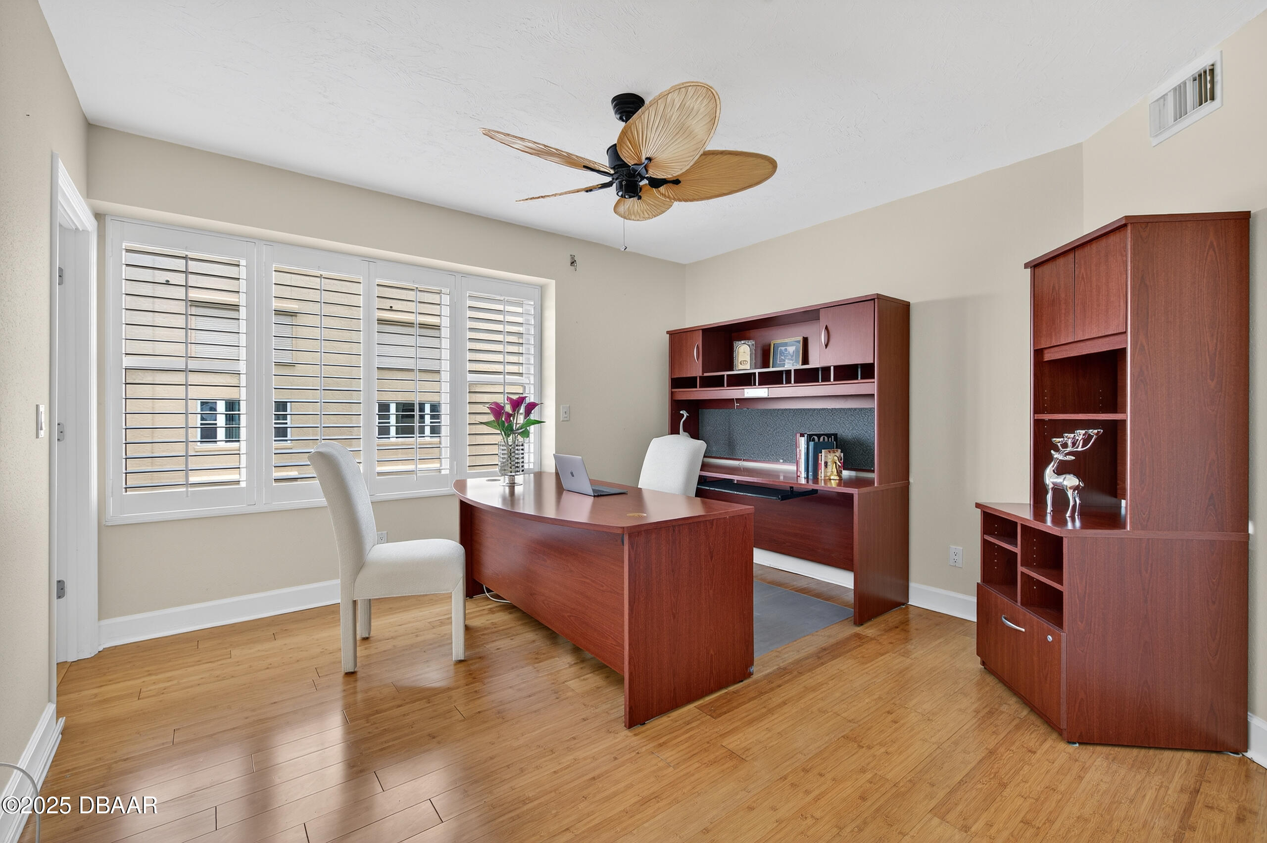 4555 South Atlantic Avenue, Unit 4603 Ponce Inlet, FL 32127 - Photo 33 of 39 a living room with furniture and a window