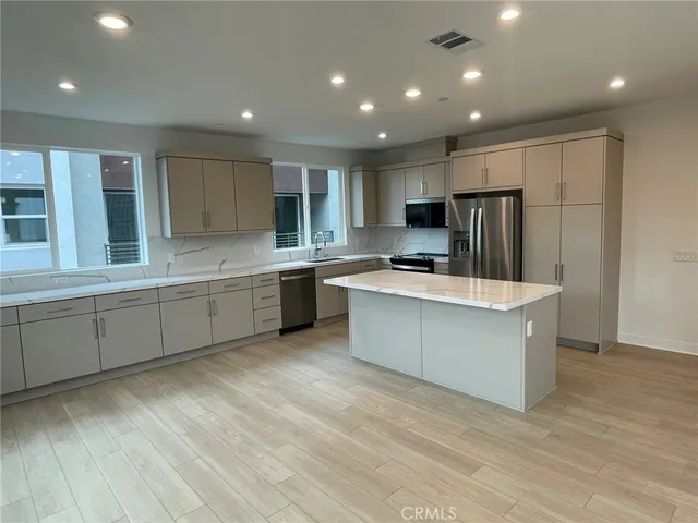 $4,950 | 691 South Lyon Street, Santa Ana, CA 92705