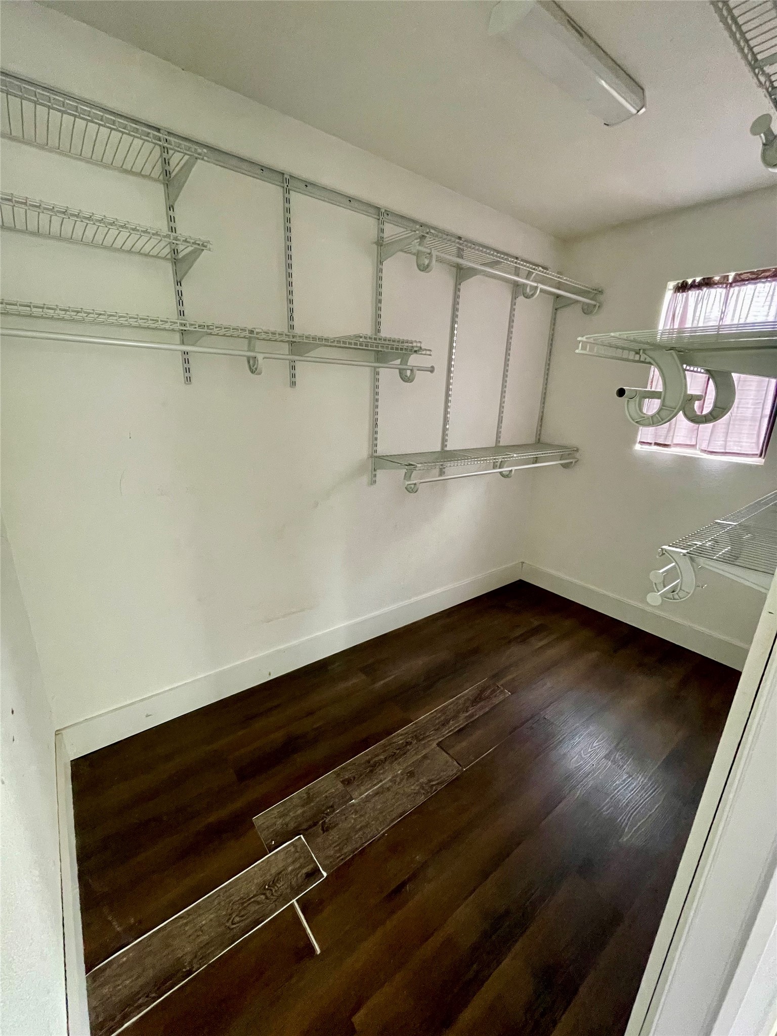 893 County Road 3376 Kempner, TX 76539 - Photo 11 of 23 a view of room