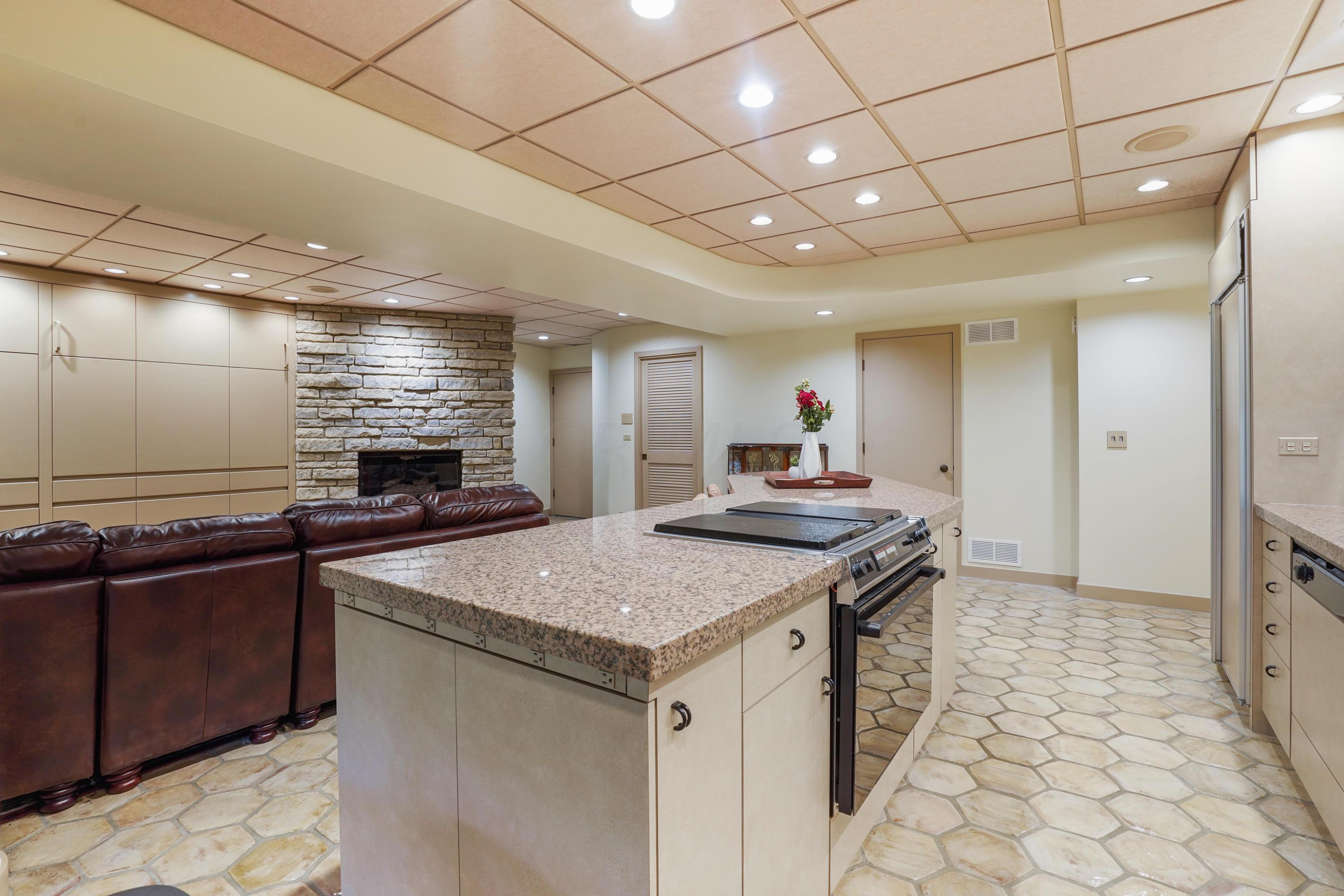 1073 Ravine Ridge Drive Columbus, OH 43085 - Photo 46 of 78 Gallery Image 46