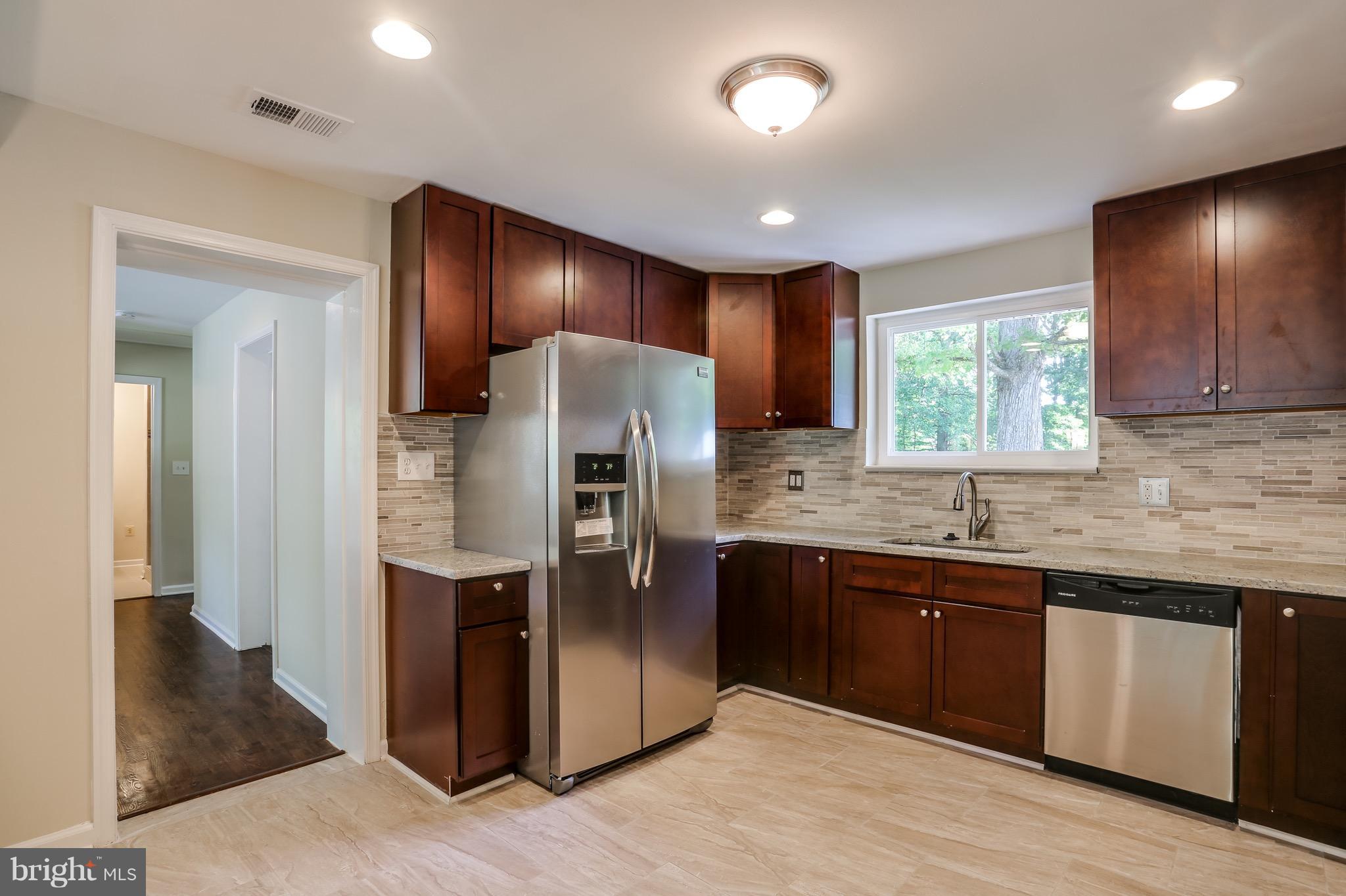 224 Manning Road East Accokeek, MD 20607 - Photo 5 of 27 Kitchen